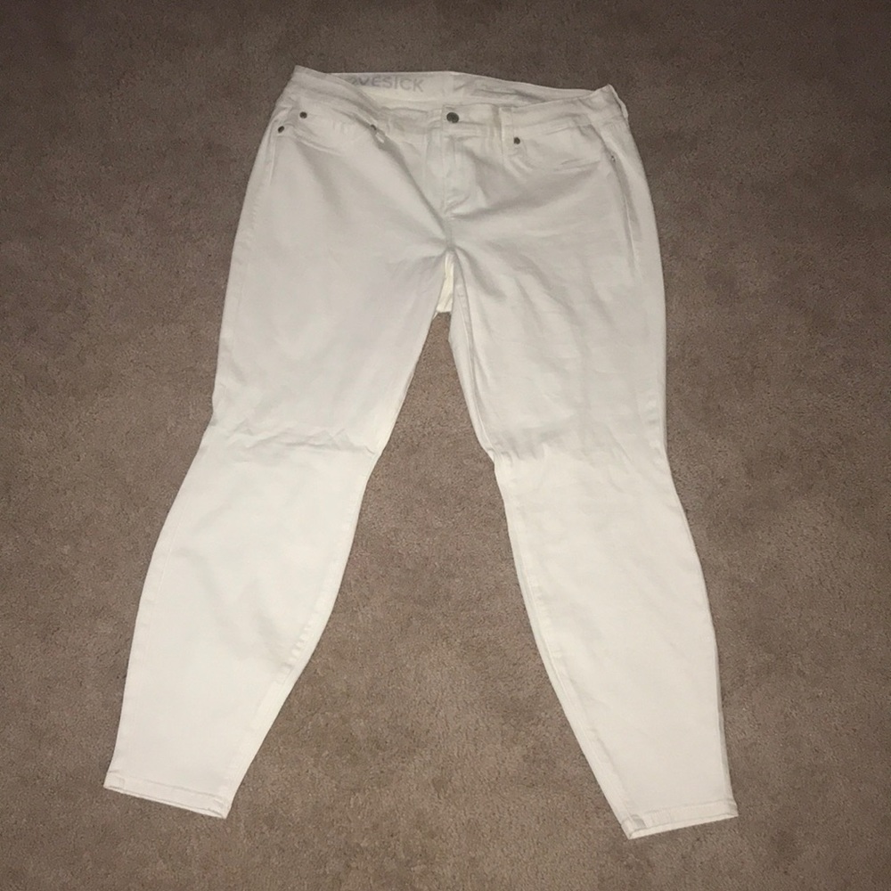 White skinny jeans